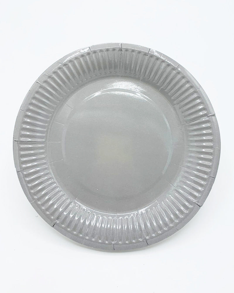 Assiettes grises à rebord strié, lot de 10