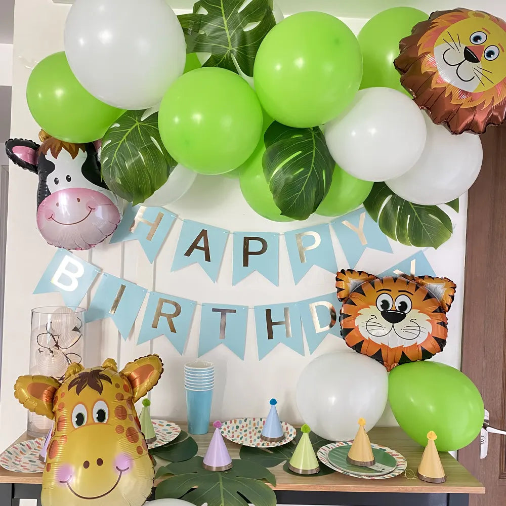 Anniversaire tropical : décor jungle aux animaux