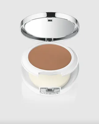 Beyond Perfecting Beige, poudre teint & correcteur Clinique