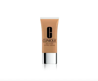 Maquillage mat sans huile Clinique, teinte Beige 15