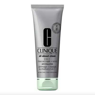 Soin visage au charbon Clinique : masque et exfoliant