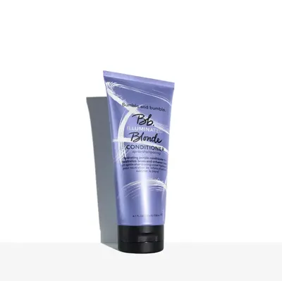 Après-shampooing violet illuminateur pour cheveux blonds