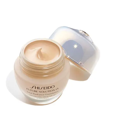 Shiseido Future Solution LX, fond de teint lumineux en G3